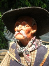 Old santon dressed d'occasion  Expédié en Belgium