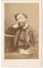 Portrait homme pensif d'occasion Portrait homme pensif d'occasion  Paris XV