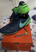 Scarpe calcio nike usato  Fano