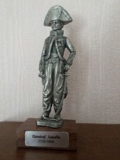 Figurine étains prince d'occasion  La Crèche