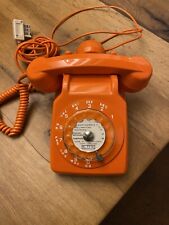 Téléphone vintage orange d'occasion  Senonches