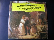 Beethoven piano sonatas usato  Napoli