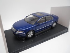 Autoart 79744 phaeton gebraucht kaufen  Vettweiß