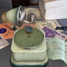 Phonographe nirona d'occasion  L'Aiguillon-sur-Mer