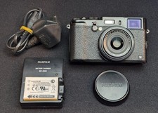 Fujifilm x100s megapixel usato  Spedire a Italy