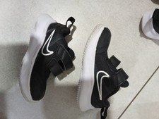 Scarpe bimbo num usato  Carlentini