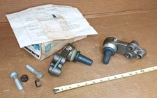 NOS 1960 Oldsmobile LH RH junta esférica inferior PAR dinâmico 88 98 super S88 60 Olds comprar usado  Enviando para Brazil