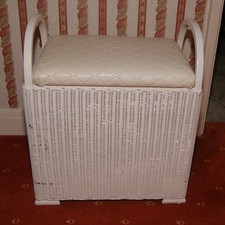 White vintage lloyd for sale  LINCOLN