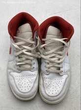 Usado, Tênis Nike Masculino Air Jordan 1 Mid Se Dune Vermelho Branco Couro Tamanho 9 comprar usado  Enviando para Brazil