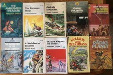 Collection vintage paperbacks for sale  HUNTINGDON