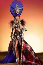 Barbie bambola supporto usato  Spedire a Italy