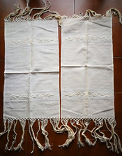 2 Linen Hand Towels Vintage Embroidered Hand Knot Fringed Guest Italian Sardegna comprar usado  Enviando para Brazil
