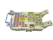 Fuse box for d'occasion  Expédié en Belgium