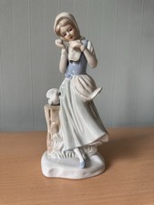 Porzellanfigur mädchen taube gebraucht kaufen  Geesthacht