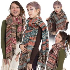 Oversize geometric pattern for sale  LONDON