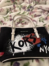 Usado, Bolsa de mão preta Michael Kors grafite (edição de colecionadores)💥 MUITO RARA💥 comprar usado Usado, Bolsa de mão preta Michael Kors grafite (edição de colecionadores)💥 MUITO RARA💥 comprar usado  Enviando para Brazil