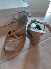 Sandali beige gianmarco usato  Cosenza