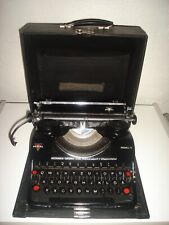 Macchina scrivere portatile usato  Schiavon
