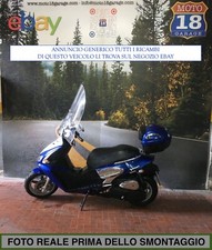 Sono disponibili ricambi usato  Italia