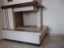 Caminetto angolare marmo usato  Vetto
