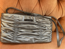 Michael Kors Webster Gold Metallic Rushed Leather Wallet Clutch Bag- Worn Once! comprar usado  Enviando para Brazil