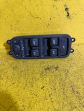 Volvo V50 2010 przedni lewy przełącznik el. Podnośnik szyby 31264914 YBV11825, używany na sprzedaż Volvo V50 2010 przedni lewy przełącznik el. Podnośnik szyby 31264914 YBV11825, używany na sprzedaż  PL