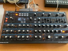 Novation peak sintetizzatore usato  Perugia