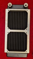 240mm radiator flüssigkeitkü gebraucht kaufen  Glienicke