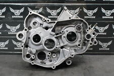 2017 YAMAHA 05-21 YZ125 FABRICANTE DE EQUIPAMENTO ORIGINAL CÁRTER DO MOTOR DIREITO DANIFICADO!, usado comprar usado  Enviando para Brazil