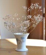 Wedgwood vase posy for sale  HUNTINGDON