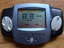 Videogioco portatile space usato  Arcisate