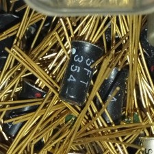 Sft354 transistor sft d'occasion  Cormeilles-en-Vexin
