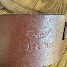 CARTUCHO DE CINTO VINTAGE HUNTER 122 COURO MARROM GRANDE .22 FIVELA SEM FERRUGEM comprar usado  Enviando para Brazil