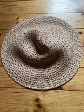 philip treacy hats for sale philip treacy hats for sale  CHEPSTOW