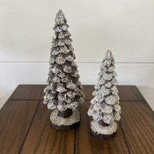 Set resin pinecones for sale  Dixon