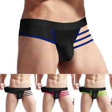 Vêtements séduisants hommes d'occasion  Expédié en France