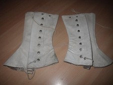 Paire guêtres blanches d'occasion Paire guêtres blanches d'occasion  Grans