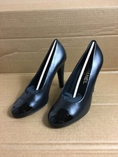 Scarpe con tacco usato  Como