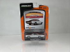 Dodge Charger RT prata 12680 Greenlight Muscle Car Garage 1968 em escala 1/64 comprar usado  Enviando para Brazil