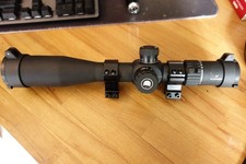 Discovery optics 24x40 for sale  LLANGADOG