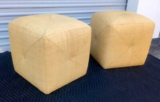 Pair cube tufted d'occasion  Expédié en Belgium