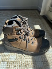 Cat men excavator for sale  USA