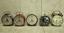 Lot reveils anciens d'occasion  Carlux