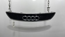 Calandre audi 1 d'occasion  Parthenay