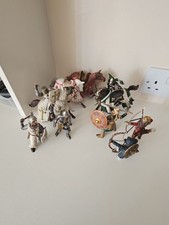 Schleich knights horses for sale  WOKINGHAM