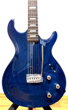 Guitarra LINE6 Variax-700 azul fabricada no Japão, usado comprar usado Guitarra LINE6 Variax-700 azul fabricada no Japão, usado comprar usado  Enviando para Brazil