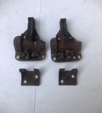 Usado, Suportes superiores de suporte de radiador 73-80 Chevrolet Chevy Truck C50 C60 C65 1973-1980 comprar usado  Enviando para Brazil