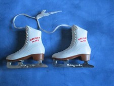 Paire patins glace d'occasion  Pommeuse