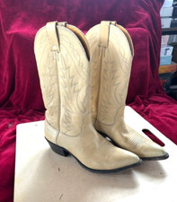 Nocona women girls for sale  Fairland