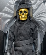 Mezco One 12 House of The Golden Skulls Gold Skull Ninja comprar usado  Enviando para Brazil